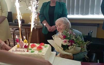 Zdjęcie do 102. urodziny Pani Heleny